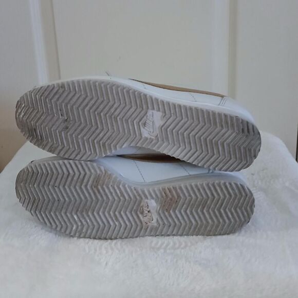 Nike Classic Cortez Leather shoes Light Bone/Metallic Gold-White size 8 - Picture 6 of 8